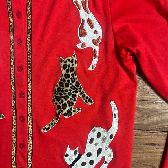 Berek • X-Large • Red • Multi-Color Cats • Embroidery • Cardigan Sweater - Picture 8 of 13